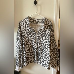 Old Navy Cropped Leopard-Print Sweatshirt